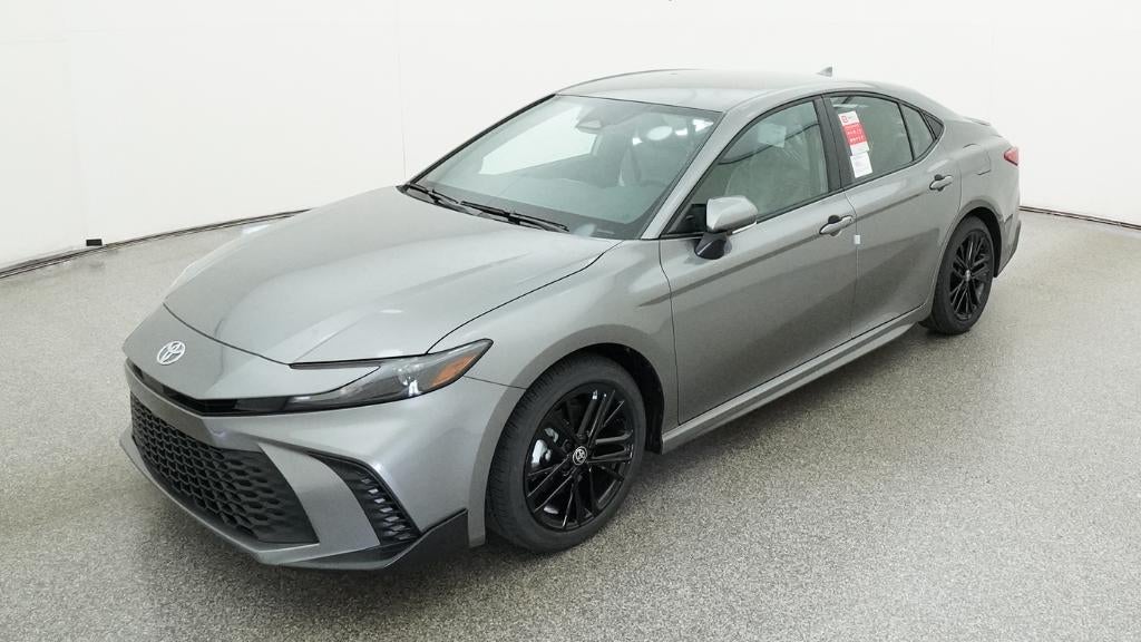 2026 Toyota Camry SE in Heavy Metal <a role='button' class='viewDgDisclaimersButton' data-toggle='modal'...