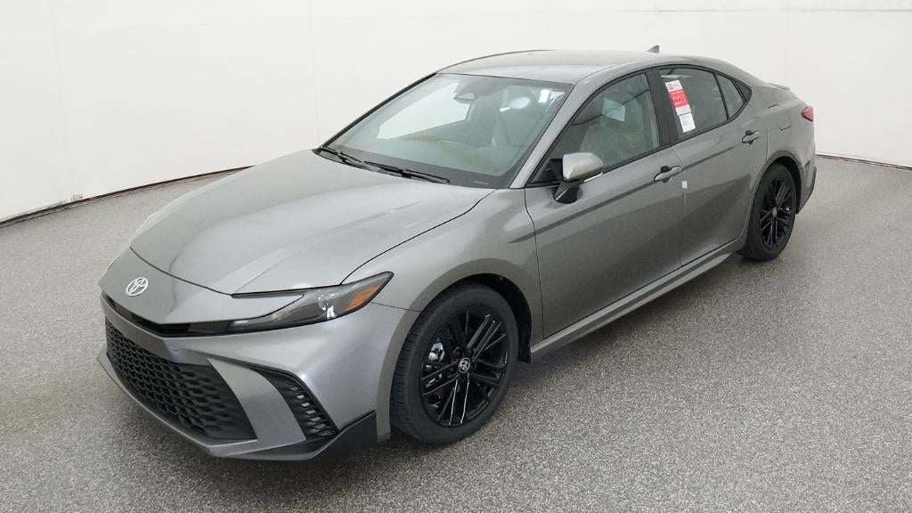 2026 Toyota Camry SE in Heavy Metal <a role='button' class='viewDgDisclaimersButton' data-toggle='modal'...