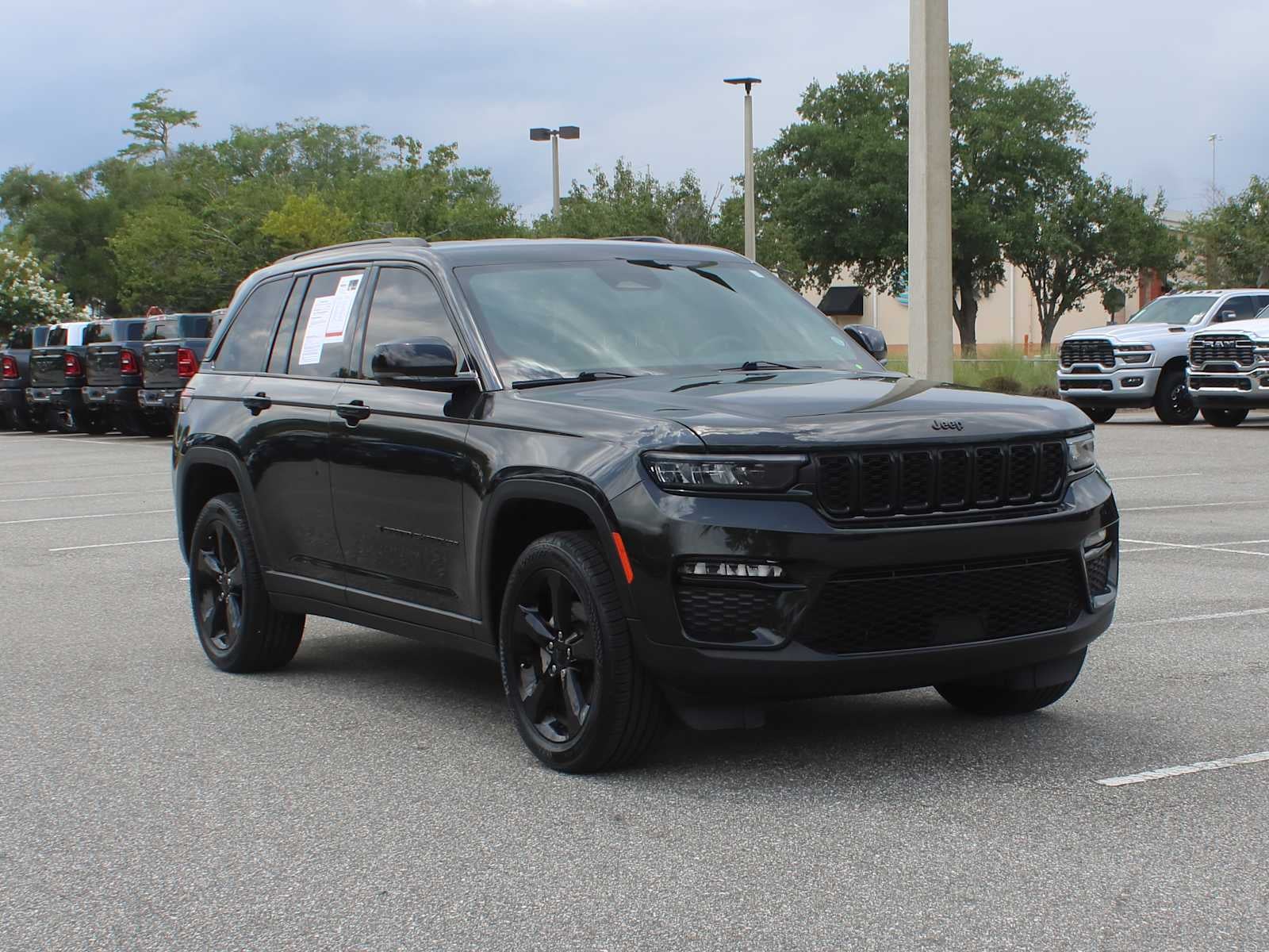 2024 Jeep Grand Cherokee