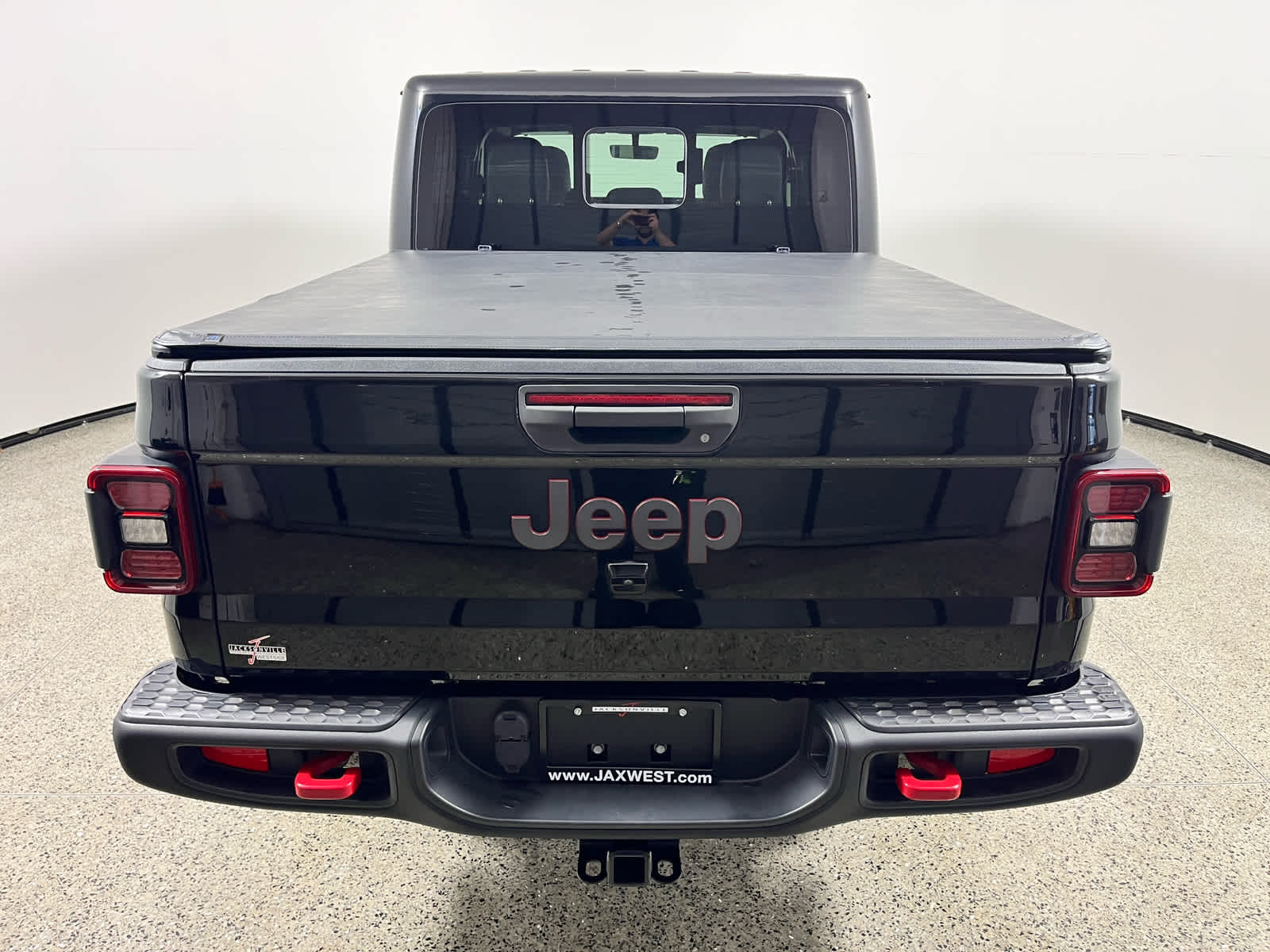 2022 Jeep Gladiator — detail view