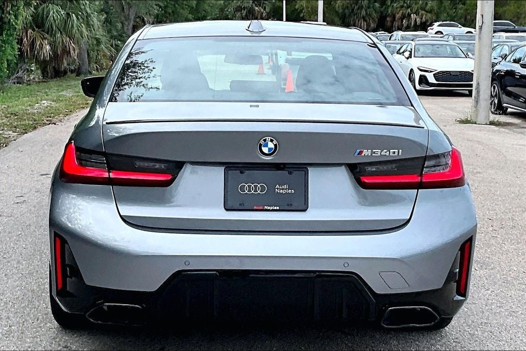 2026 BMW 3 Series — detail view