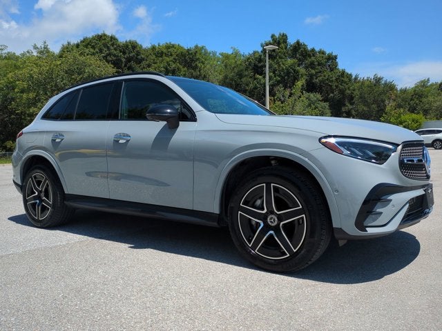 2025 Mercedes-Benz GLC