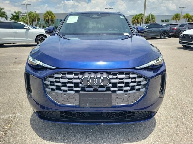 2025 Audi Q5 — side profile view