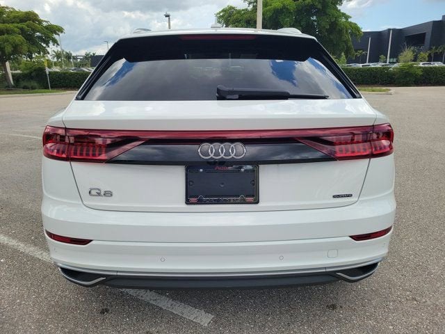2022 Audi Q8 — detail view