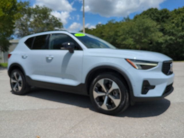 2024 Volvo XC40